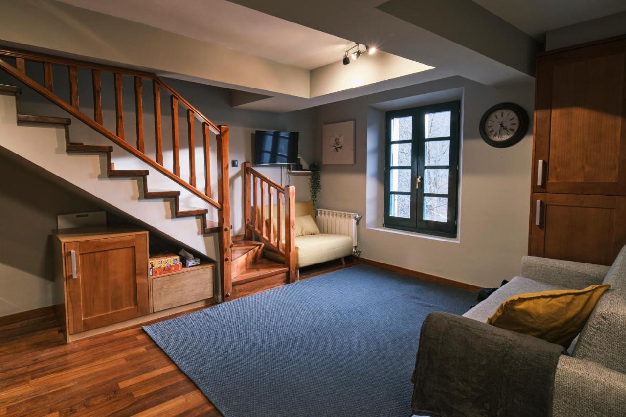 Magnolia Can Mateu, Bonito Apartamento Centrico Con Parking Camprodon Zewnętrze zdjęcie